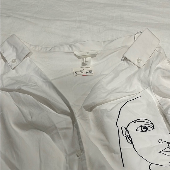 H&M White Graphic Button-Up Shirt - Picture 6 of 7